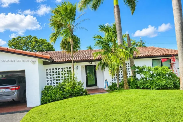 3-bedroom home at 3461 SW 16th Street, Fort Lauderdale