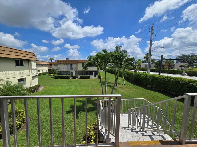2-bedroom home at 121 Saxony C 121 #121, Delray Beach
