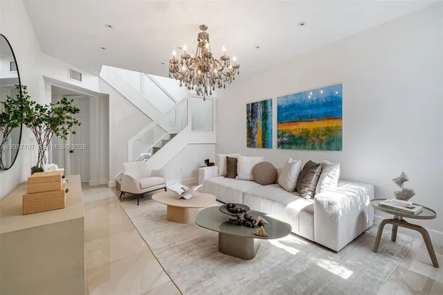 5-bedroom home at 21156 NE 33rd Avenue, Aventura