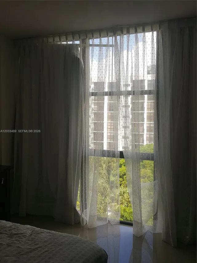 1-bedroom home at 16919 N Bay Road #608, Sunny Isles Beach