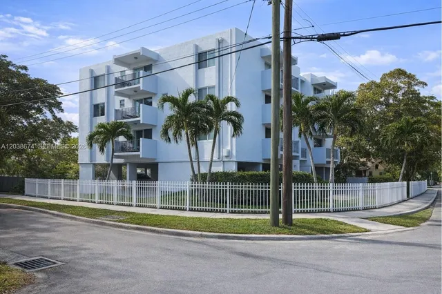 1-bedroom home at 1090 NE 129th Street #205, North Miami