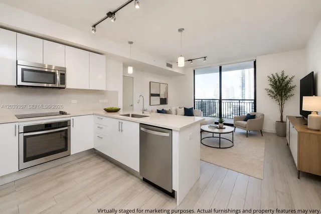 2-bedroom home at 999 SW 1st Avenue #2402, Miami