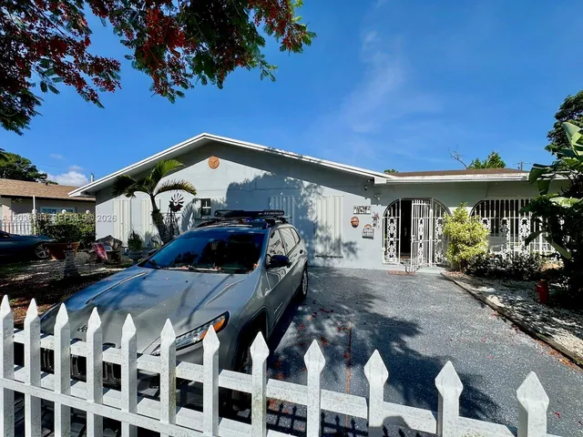 3-bedroom home at 15940 NW 37th Place, Miami Gardens