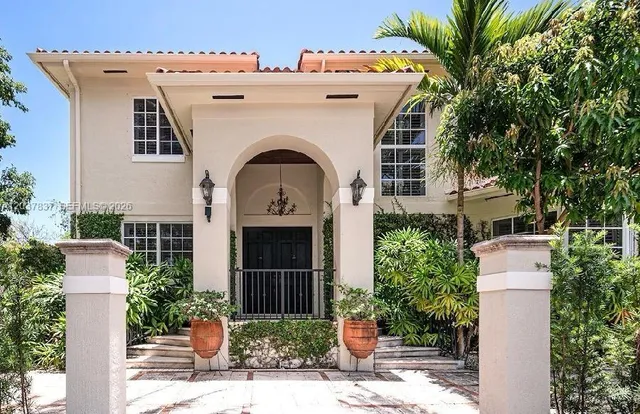 5-bedroom home at 797 Glenridge Road, Key Biscayne