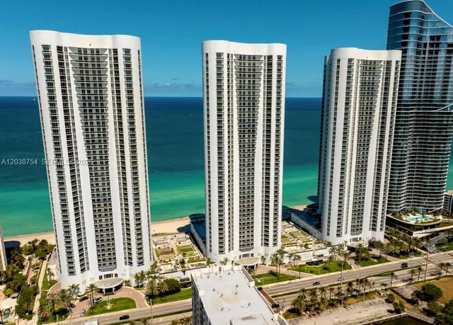 2-bedroom home at 15811 Collins Avenue #3607, Sunny Isles Beach