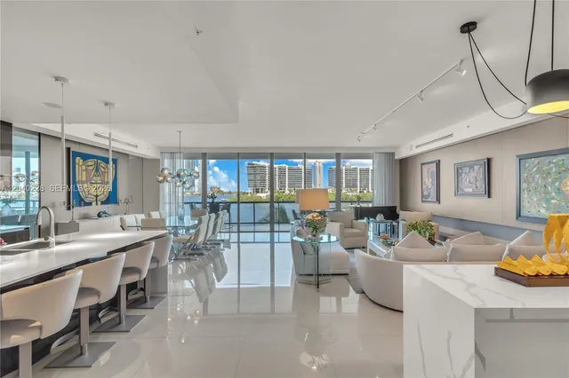 4-bedroom home at 3300 NE 188th Street #318, Aventura