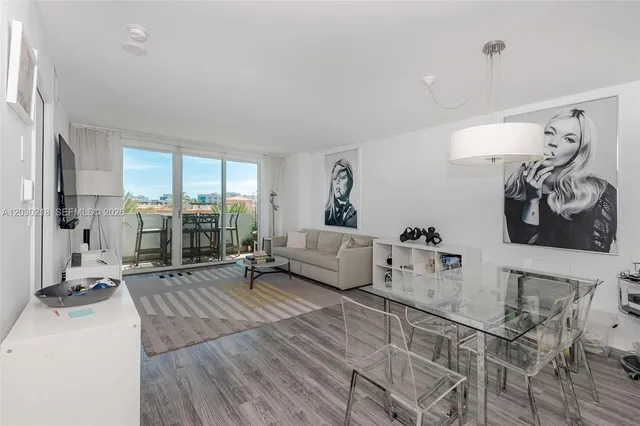 1-bedroom home at 90 Alton Road #607, Miami Beach
