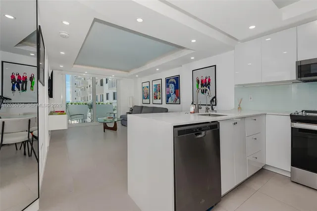 1-bedroom home at 345 Ocean Drive #326, Miami Beach