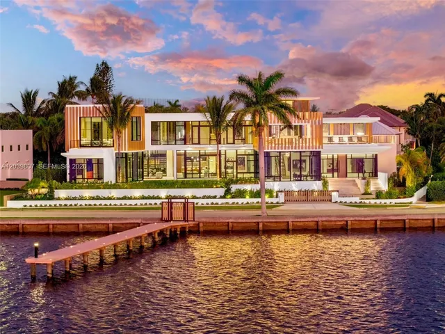 7-bedroom home at 6315 S Flagler Drive, West Palm Beach