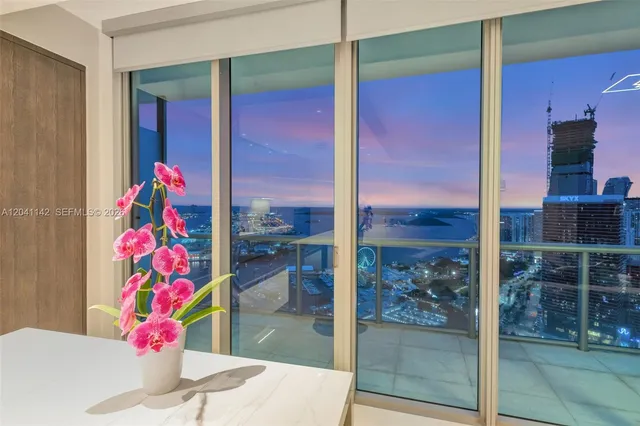 2-bedroom home at 888 Biscayne Boulevard #5404, Miami