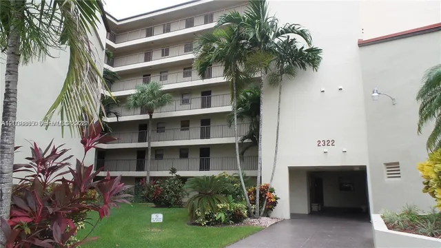 2-bedroom home at 2320 S Cypress Bend Drive #206, Pompano Beach