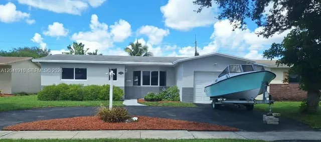 3-bedroom home at 1800 N 55th Avenue, Hollywood
