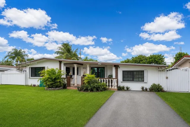 4-bedroom home at 18670 Belview Drive, Cutler Bay