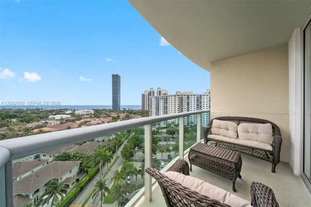 1-bedroom home at 19380 Collins Avenue #1224, Sunny Isles Beach