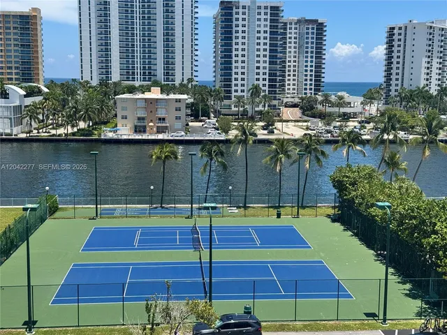 1-bedroom home at 1000 Parkview Drive #726, Hallandale Beach