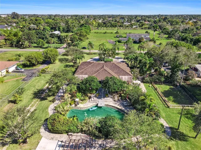 4-bedroom home at 29710 SW 183rd Court, Homestead