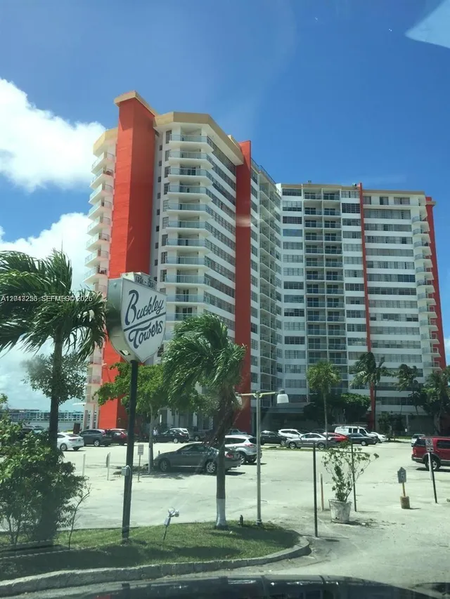 1-bedroom home at 1301 NE Miami Gardens Drive #701W, Miami