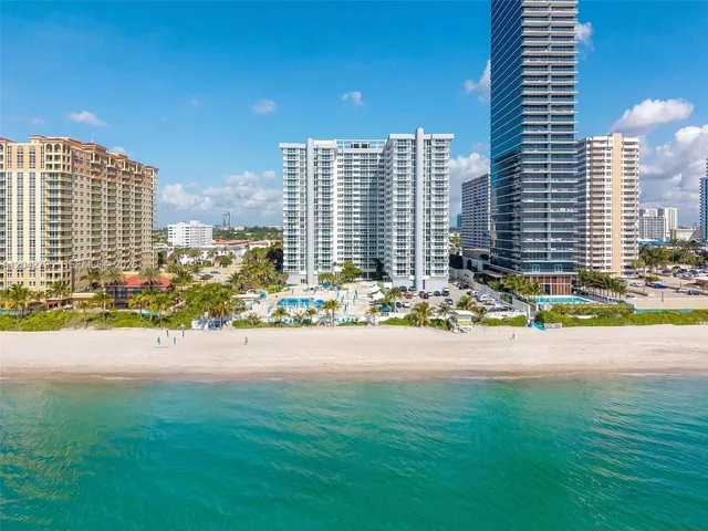 1-bedroom home at 2030 S Ocean Drive #816, Hallandale Beach