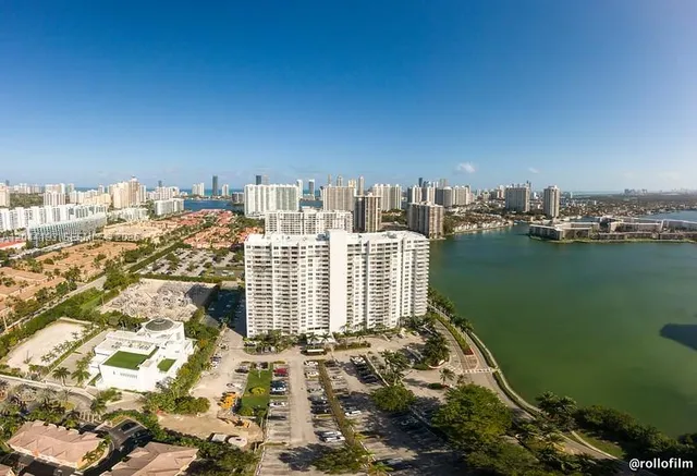 2-bedroom home at 2801 NE 183rd Street #709W, Aventura