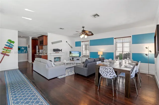 4-bedroom home at 1446 Hollywood Boulevard, Hollywood