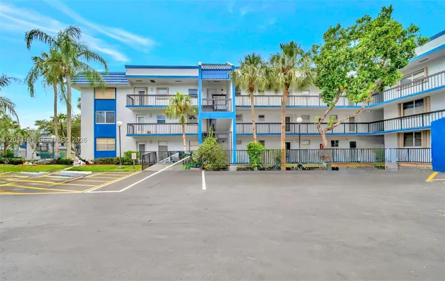 1-bedroom home at 3100 Holiday Springs Boulevard #111, Margate