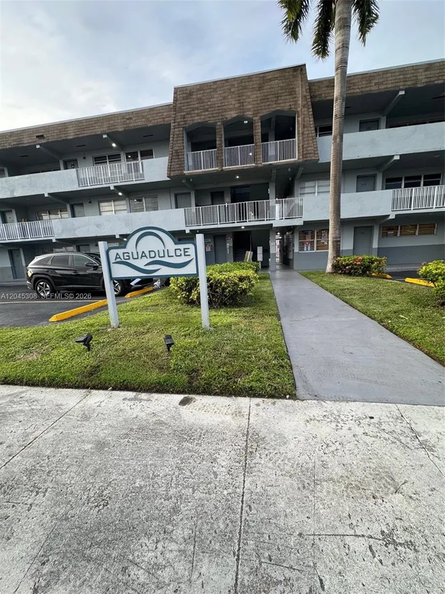 2-bedroom home at 11195 SW 1st Street #314, Sweetwater