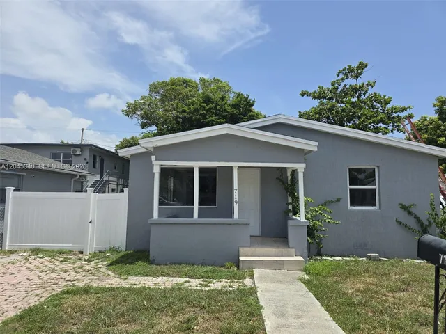 2-bedroom home at 719 21st Street, West Palm Beach