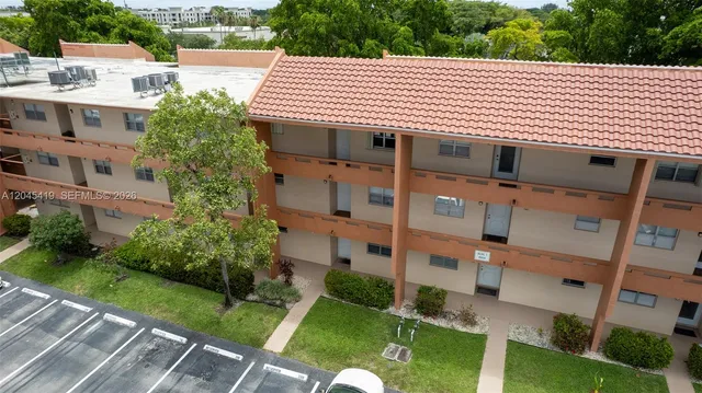 1-bedroom home at 8814 W Mcnab Road #204, Tamarac