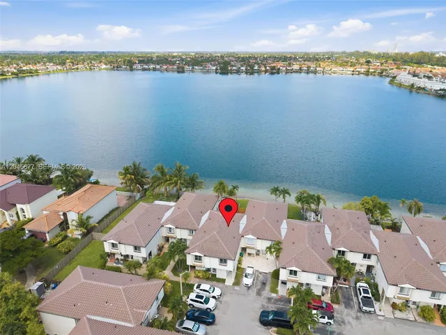 3-bedroom home at 1030 NW 123rd Court #706, Miami