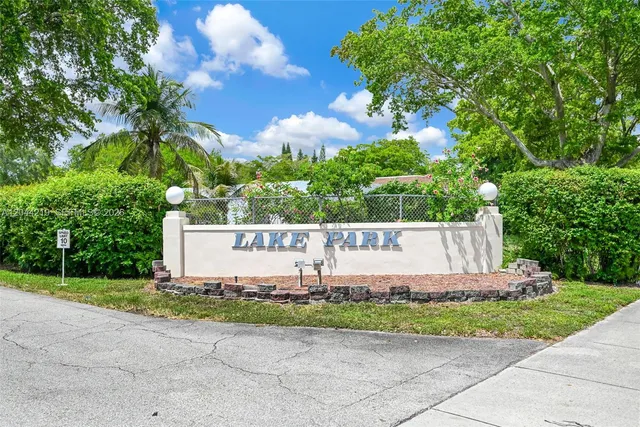 1-bedroom home at 942 NE 199th Street #4E, Miami