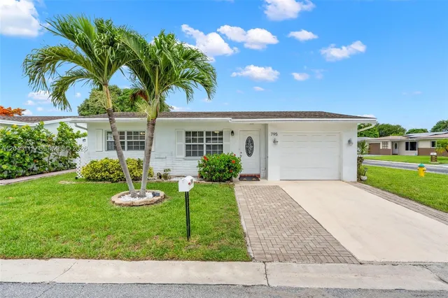 2-bedroom home at 795 NW 73rd Avenue, Margate