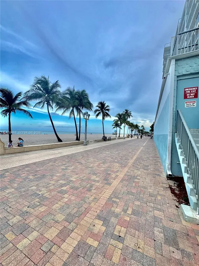 1-bedroom home at 400 N Surf Road #RGB, Hollywood