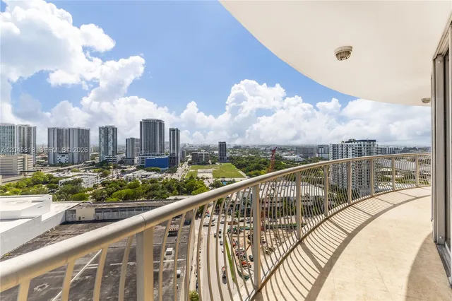 2-bedroom home at 1750 N Bayshore Drive #2414, Miami