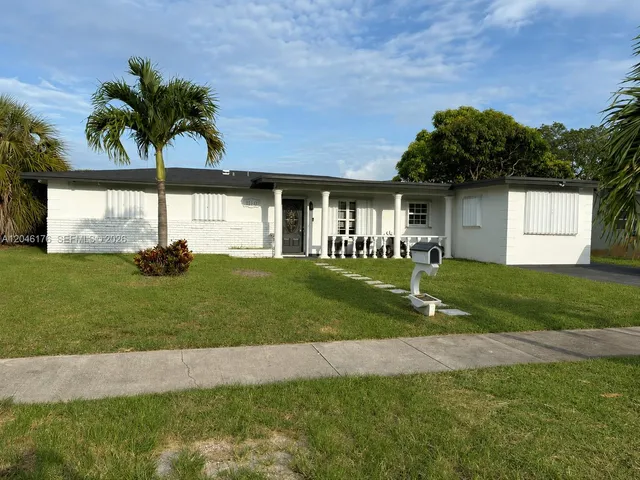 5-bedroom home at 17130 NW 42nd Court, Miami Gardens