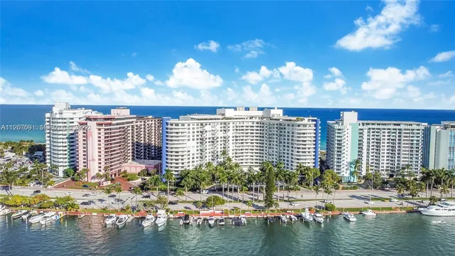 2-bedroom rental at 5151 Collins Avenue #725, Miami Beach