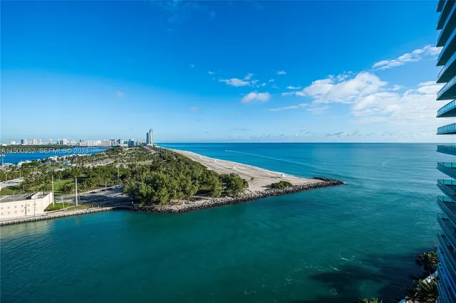 2-bedroom rental at 10295 Collins Avenue #121716, Bal Harbour
