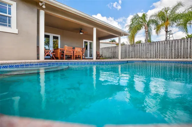 4-bedroom rental at 4710 NE 18th Terrace, Fort Lauderdale