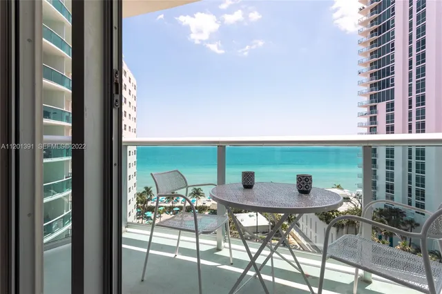 1-bedroom rental at 3901 S Ocean Drive #10M, Hollywood