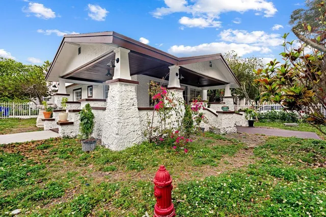 3-bedroom rental at 3902 NW 3rd Avenue, Miami