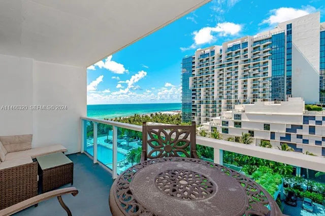 2-bedroom rental at 2301 Collins Avenue #803, Miami Beach