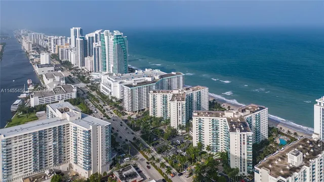 2-bedroom rental at 3801 S Ocean Drive #7O, Hollywood