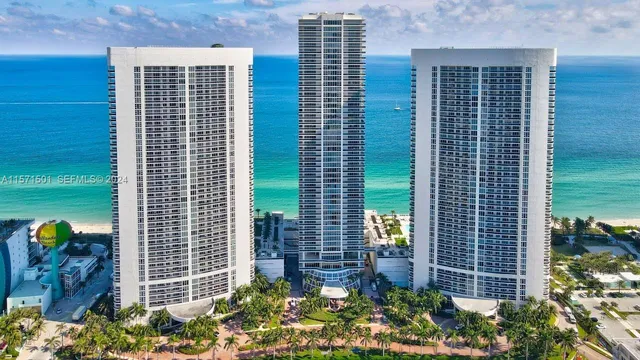 1-bedroom rental at 1830 S Ocean Drive #4709, Hallandale Beach