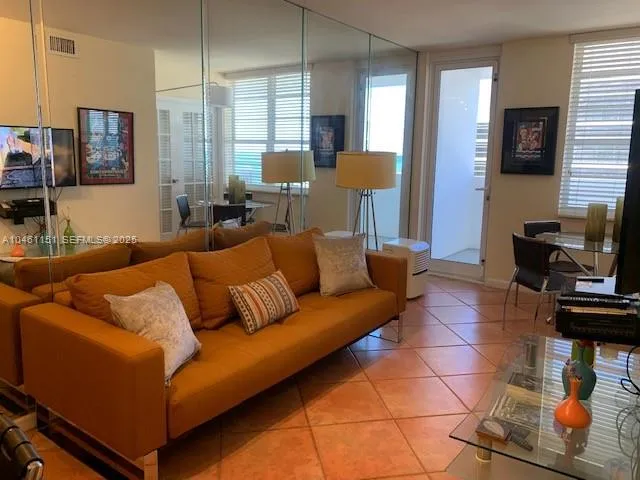 1-bedroom rental at 100 Lincoln Road #1129, Miami Beach
