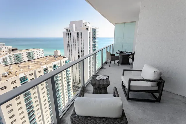 1-bedroom rental at 4111 S Ocean Drive #1810, Hollywood