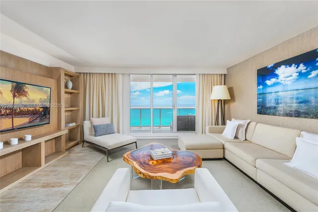 3-bedroom rental at 102 24th Street #1544, Miami Beach