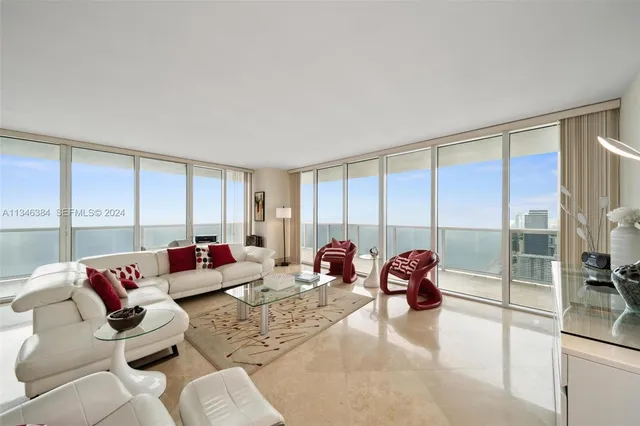 3-bedroom rental at 1830 S Ocean Drive #4602, Hallandale Beach