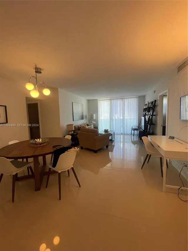 2-bedroom rental at 3801 S Ocean Drive #15V, Hollywood