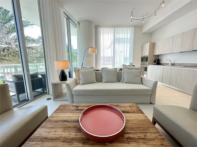 1-bedroom rental at 4111 S Ocean Drive #205, Hollywood