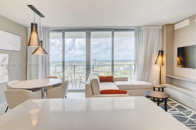 1-bedroom rental at 4010 S Ocean Drive #R2106, Hollywood