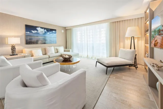 2-bedroom rental at 102 24th Street #1015, Miami Beach